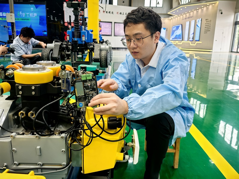 “培、用、效”——解鎖陜西建材科技的人才管理“秘籍”