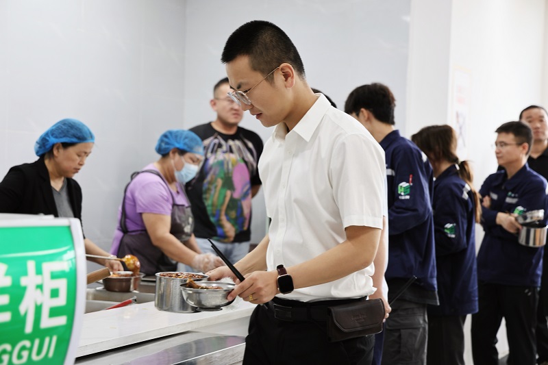 神木恒穩公司：“幸福Buff”升級 工會給職工幸福添秤